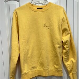 Brandy Melville Women’s Yellow Pullover Sweatshirt- Size:OS